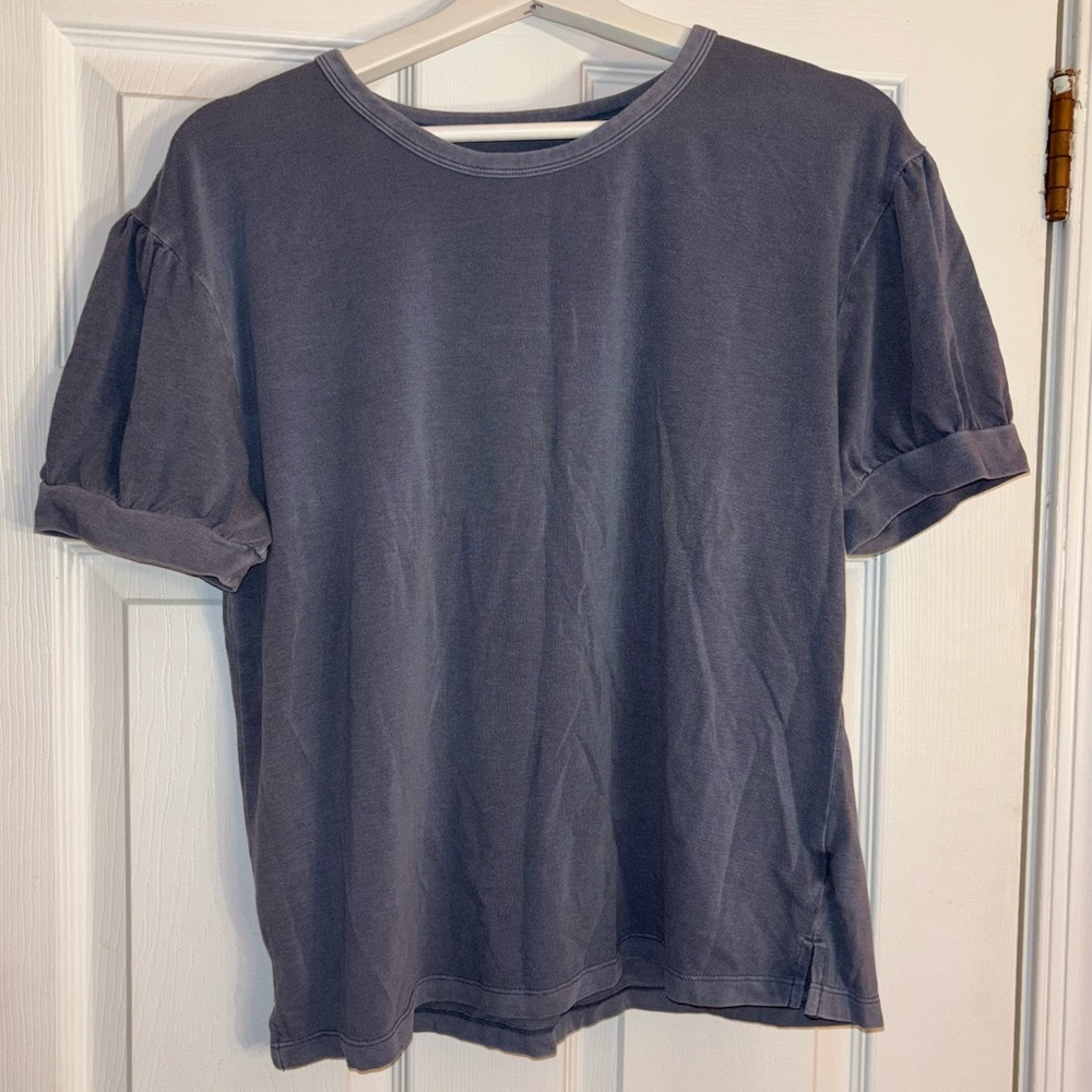 UNIVERSAL THREADS PUFFER SLEEVE TOP BLUE